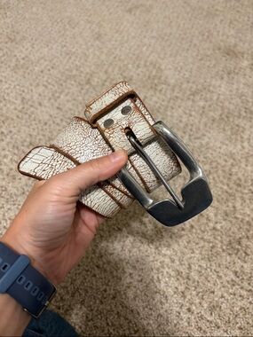 White Crackle Leather Belt with Silver Buckle